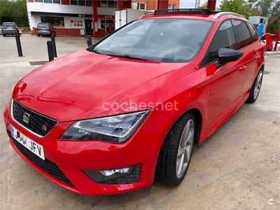 Usado Seat Leon ST FR 150 HP (110 kW) 2015 Vermelho Carrinha