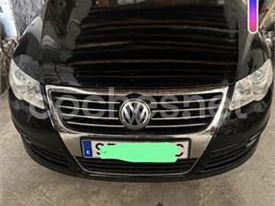 Usado VW Passat Highline 140 CV (102 kW) 2007 Negro Berlina