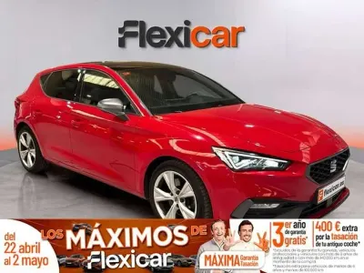 Käytetty Seat Leon FR 150 HP (110 kW) 2021 Punainen Sedan