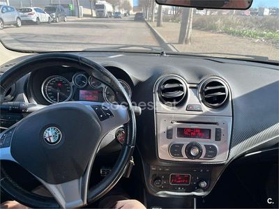 Usado Alfa Romeo MiTo Distinctive 120 CV (88 kW) 2009 Blanco Utilitario