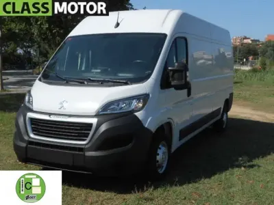 Usado Peugeot Boxer S 140 CV (102 kW) 2023 Blanco Van