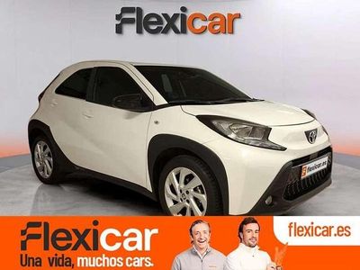 Usado Toyota Aygo X-play 69 CV (50 kW) 2024 Blanco Utilitario