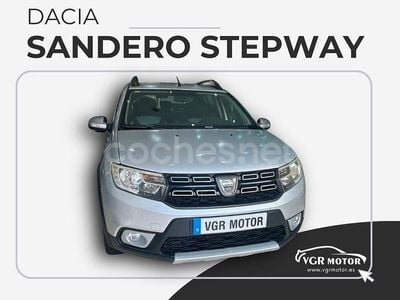 Gris / plata Usado 2017 Dacia Sandero Stepway Berlina | 8495 € (Buen precio)