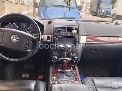 Usado VW Touareg 220 CV (161 kW) 2003 Gris / plata SUV