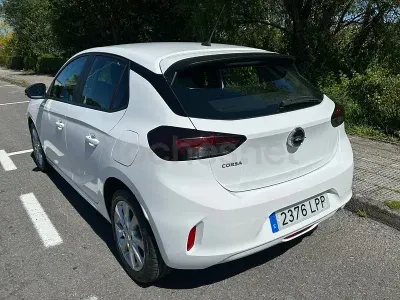 Usado Opel Corsa Edition 102 CV (75 kW) 2021 Blanco Utilitario