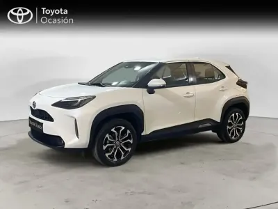 Usado Toyota Yaris Active 2021 Blanco Utilitario