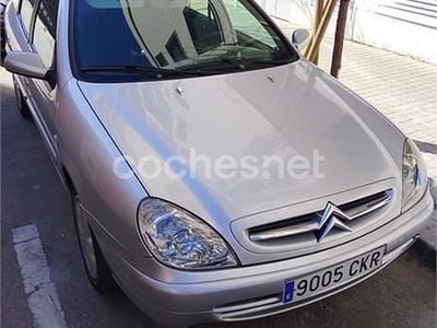 Usado Citroën Xsara Exclusive 90 CV (66 kW) 2003 Azul Berlina