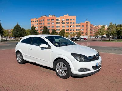 Opel Astra GTC