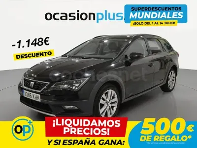 Usado Seat Leon 4Drive 184 CV (135 kW) 2018 Negro Familiar