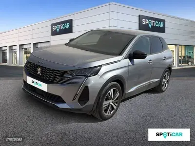 Usado Peugeot 3008 Allure 130 CV (95 kW) 2021 Gris SUV