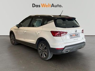 Usado Seat Arona FR 115 CV (84 kW) 2024 Blanco SUV