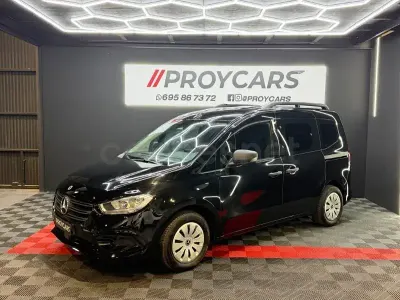 Usado Mercedes Citan 110 95 CV (69 kW) 2023 Negro Monovolumen