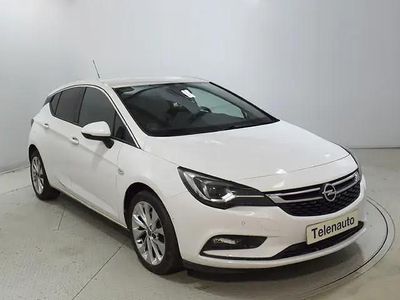 Usado Opel Astra Excellence 136 HP (100 kW) 2017 Branco Sedan