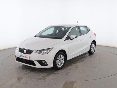 Blanco Usado 2020 Seat Ibiza Style Plus Utilitario | 14.099 € (Precio justo)