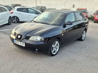 Usado Seat Cordoba Sport 131 CV (96 kW) 2007 Negro Berlina