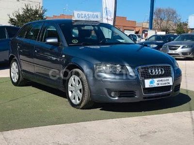 Gris / plata Usado 2005 Audi A3 Attraction Berlina | 4999 € (Un poco caro)
