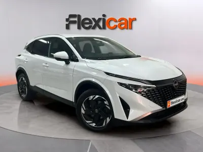 Usado Nissan Qashqai N-Connecta 158 CV (116 kW) 2025 Blanco SUV