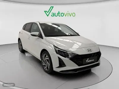 Nuevo Hyundai i20 100 CV (73 kW) 2025 Blanco Utilitario