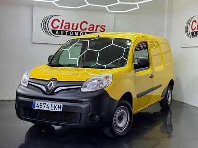 Usado Renault Kangoo 95 CV (69 kW) 2020 Amarillo Berlina