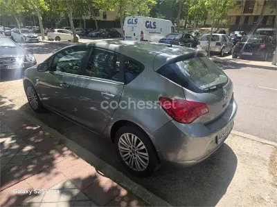 Brugt Opel Astra Selective 140 HK (102 kW) 2014 Grå Sedan