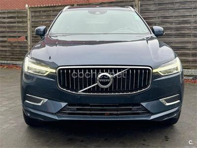 Käytetty Volvo XC60 Inscription 190 HP (139 kW) 2019 Sininen Katumaasturi