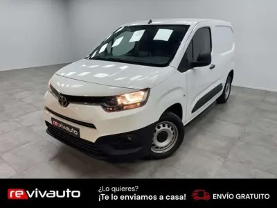 Usado Toyota Proace City City 100 CV (73 kW) 2022 Blanco Monovolumen