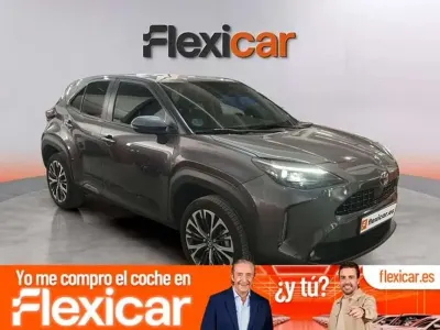 Usado Toyota Yaris Cross Active 116 CV (85 kW) 2024 Gris SUV