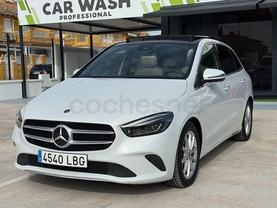 Usado Mercedes B200 136 CV (100 kW) 2019 Blanco Monovolumen