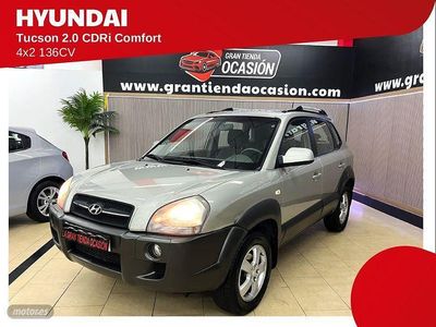 Usado Hyundai Tucson Comfort 140 CV (102 kW) 2006 Gris / plata SUV