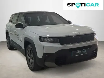 Uusi Jeep Compass Altitude 145 HP (106 kW) 2026 Valkoinen Katumaasturi