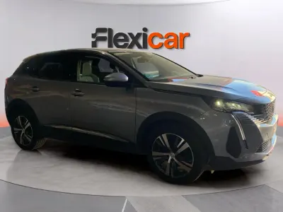 Usado Peugeot 3008 Allure 131 CV (96 kW) 2021 Rosa SUV
