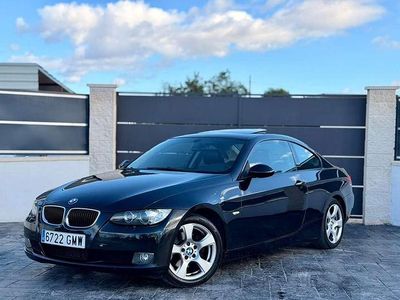 Usado BMW 320 177 CV (130 kW) 2009 Negro Coupe