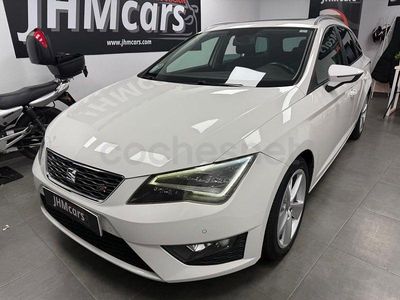 Usado Seat Leon 4Drive 150 CV (110 kW) 2014 Blanco Familiar