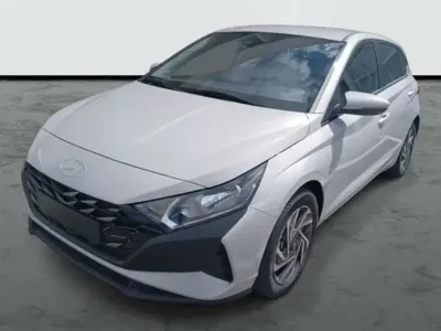 Nuevo Hyundai i20 90 CV (66 kW) 2026 Gris Utilitario