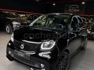 Usado Smart ForFour Brabus 109 CV (80 kW) 2017 Negro Utilitario