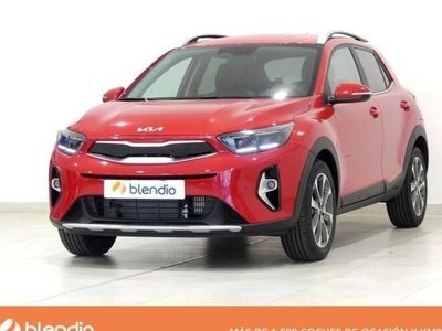 Usado 2024 Kia Stonic Style SUV | 19.270 € (Precio justo)