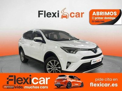 Usado Toyota RAV4 Hybrid Advance 197 CV (144 kW) 2018 Blanco SUV