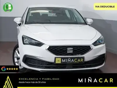 Begagnad Seat Leon Style 110 HK (80 kW) 2022 Vit Kombi