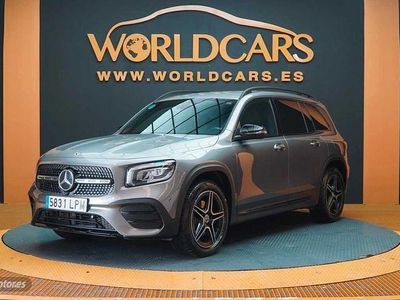Gris / plata Usado 2021 Mercedes GLB200 SUV | 32.225 € (Buen precio)