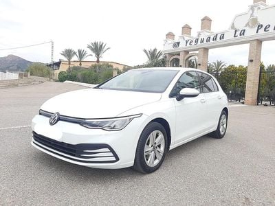 Usado VW Golf VII Life 150 CV (110 kW) 2021 Blanco Utilitario