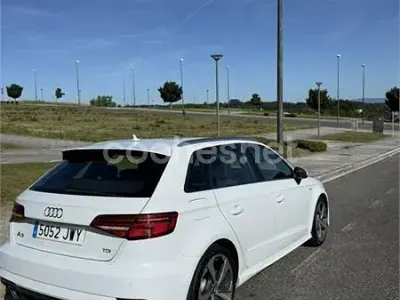 Usado Audi A3 S-Line 110 CV (80 kW) 2017 Blanco Berlina