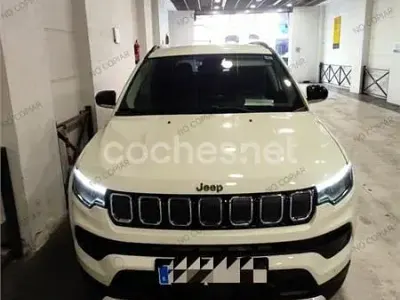 Usado Jeep Compass Limited 130 CV (95 kW) 2022 Blanco SUV
