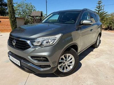 Usado SsangYong Rexton 181 CV (133 kW) 2018 Gris SUV
