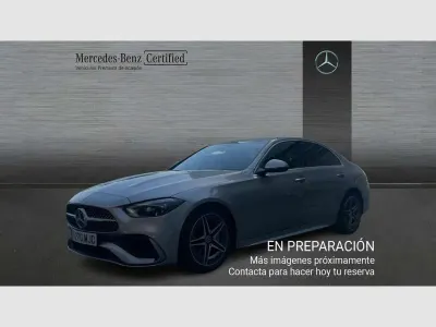 Usado Mercedes C200 163 CV (119 kW) 2023 Plateado Berlina