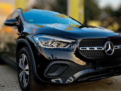 Mercedes GLA220