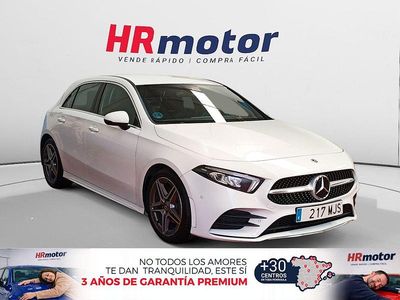 Usado Mercedes A180 AMG line 116 CV (85 kW) 2023 Blanco Berlina