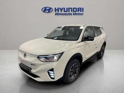 Nuevo Ssangyong (KGM) Korando 139 kW (190 CV) 2025 Blanco SUV
