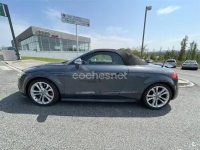 Usado Audi TT Roadster S-Line 272 CV (200 kW) 2009 Gris / plata Descapotable