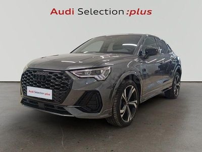 Gris / plata Usado 2025 Audi Q3 Sportback Ambiente SUV | 44.900 € (Precio justo)