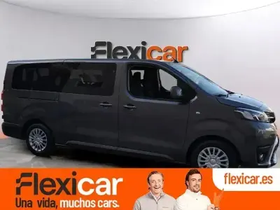 Usado Toyota Proace Verso Active 131 CV (96 kW) 2023 Beige Familiar